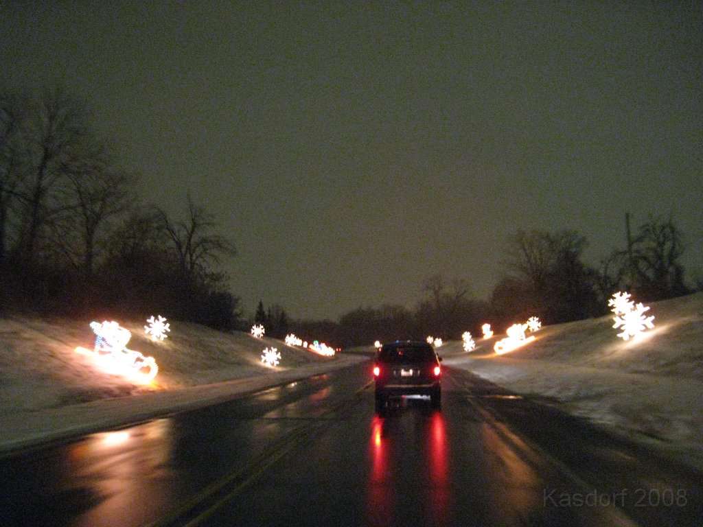 Christmas Lights Hines Drive 2008 029.jpg - The 2008 Wayne County Hines Drive Christmas Light Display. 4.5 miles of Christmas Light Displays and lots of animation!